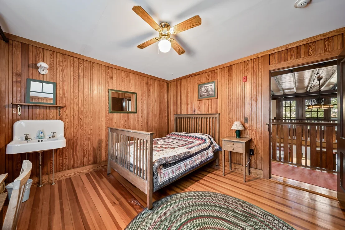 Photo of 28 Pine Colony