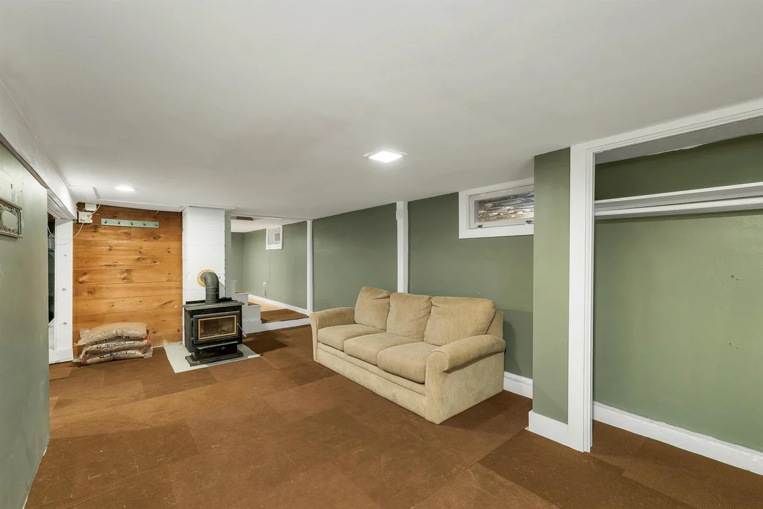 Photo of 91 Oak Hill