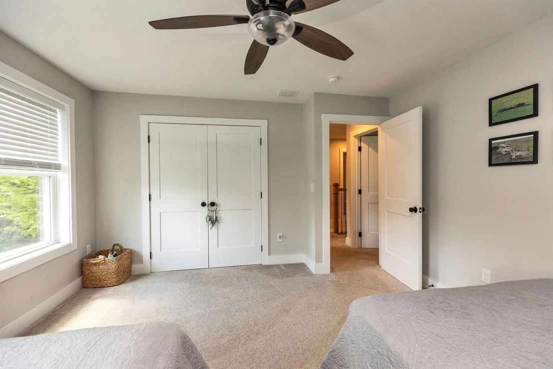 Photo of 296 Spring Hill