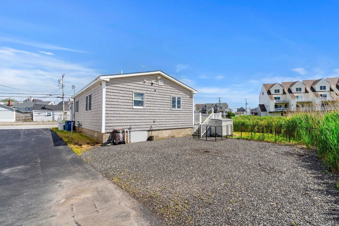 Photo of 527 Ocean