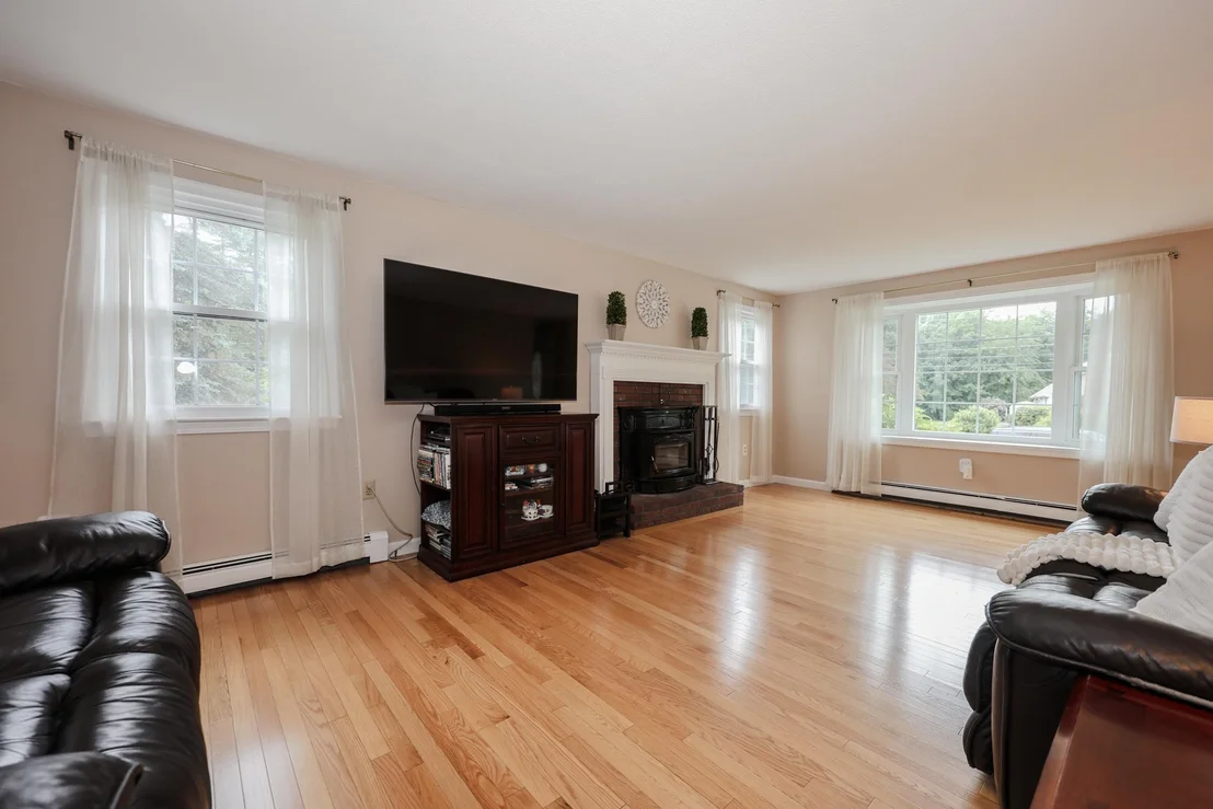 Photo of 1 Valleyview