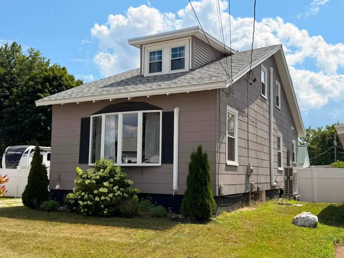 Photo of 98 Maple