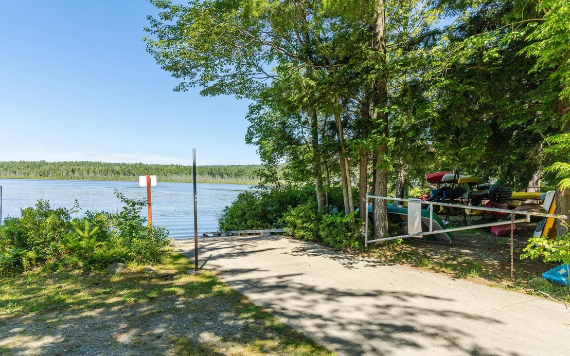 Photo of 18 Lakeside
