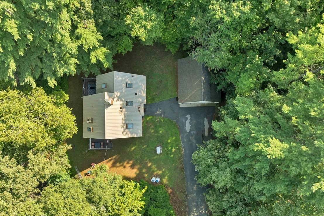 Photo of 10 Lakeview