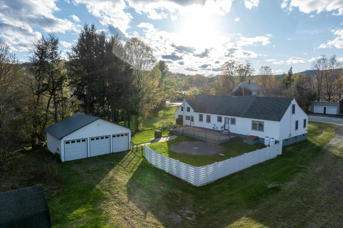 Photo of 64 Maple