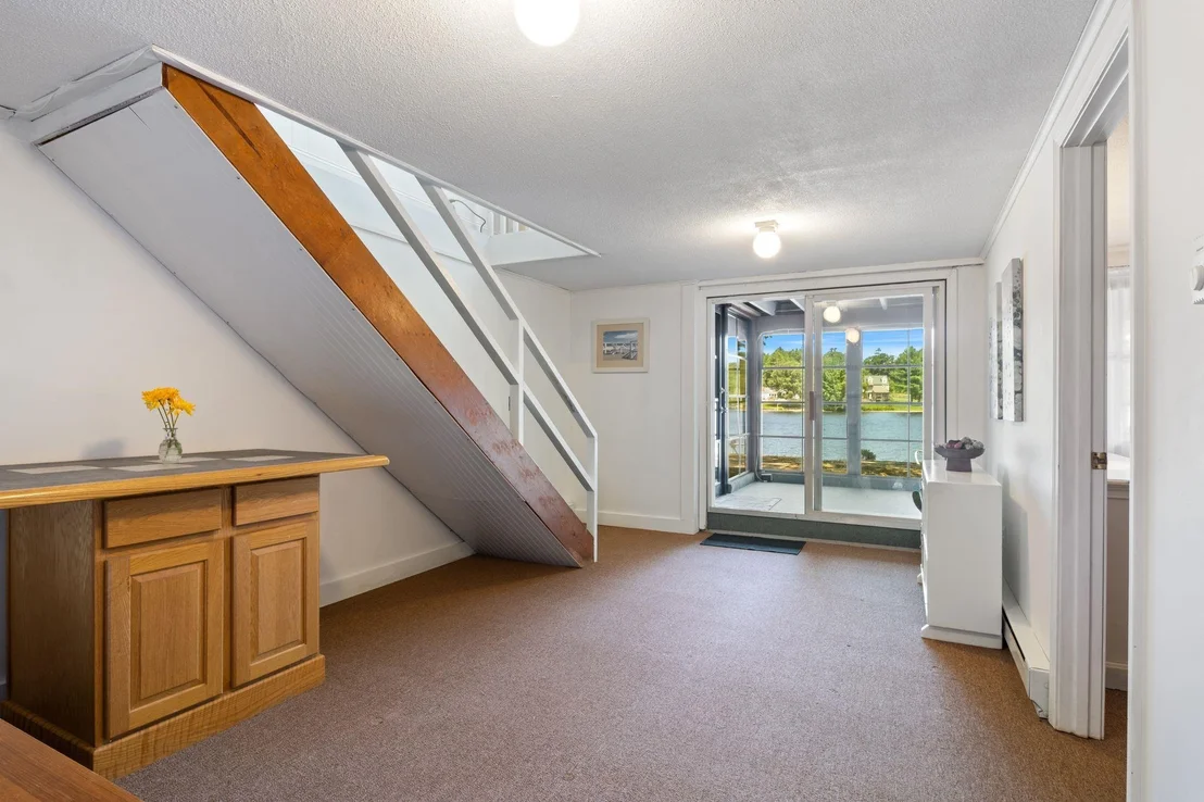 Photo of 276 Varney