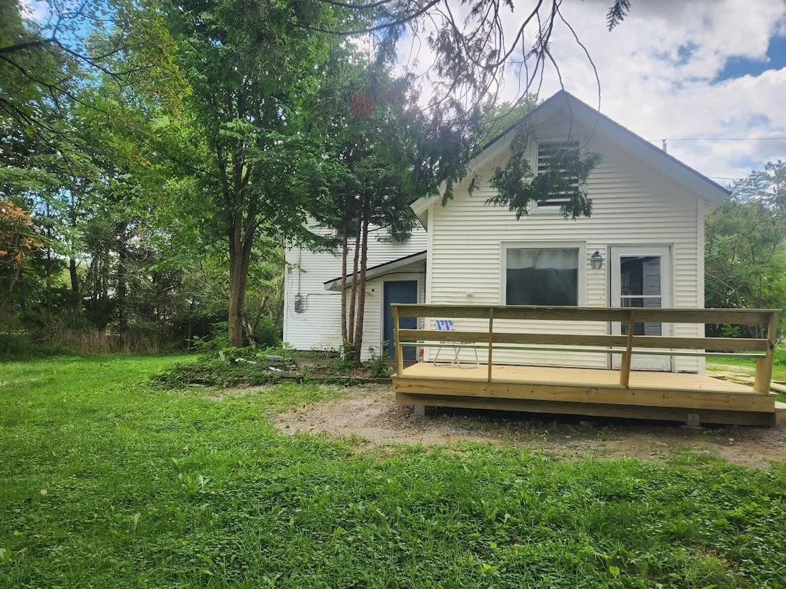 Photo of 115 River