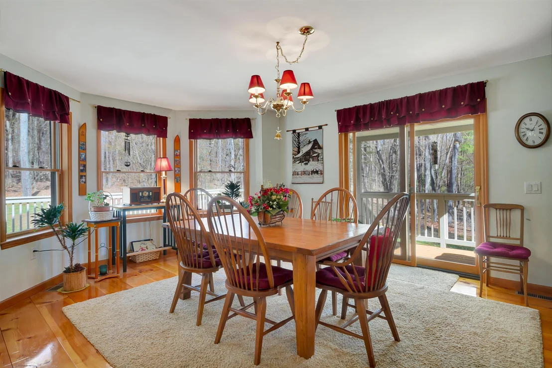 Photo of 1229 Sheldon Hill