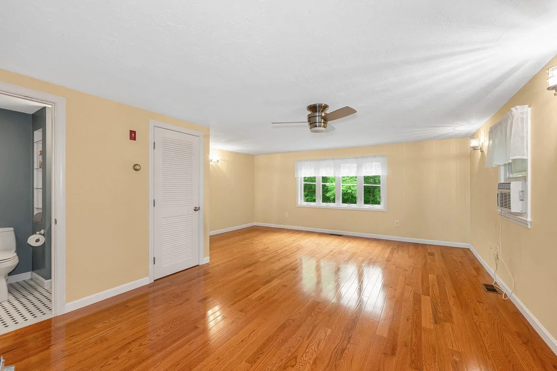 Photo of 31 Leonard