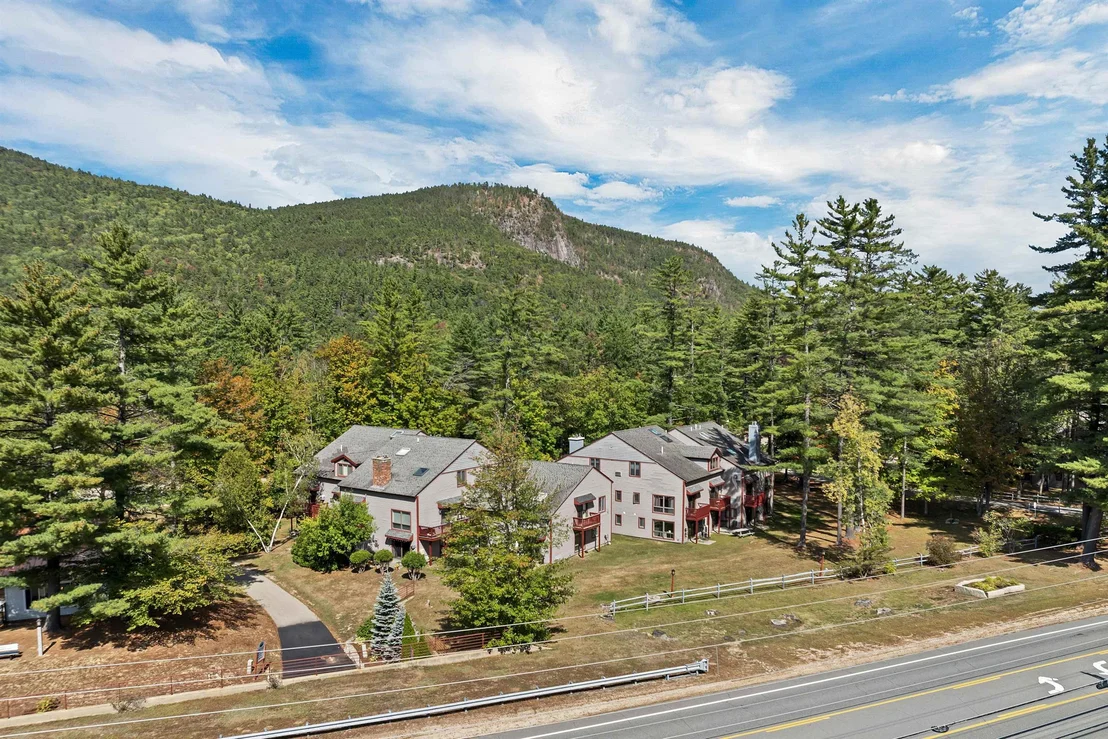 Photo of Unit A at 3 River Run