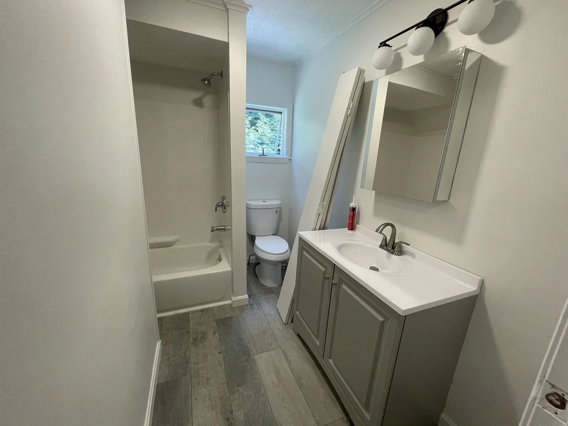 Photo of 32 Pleasant