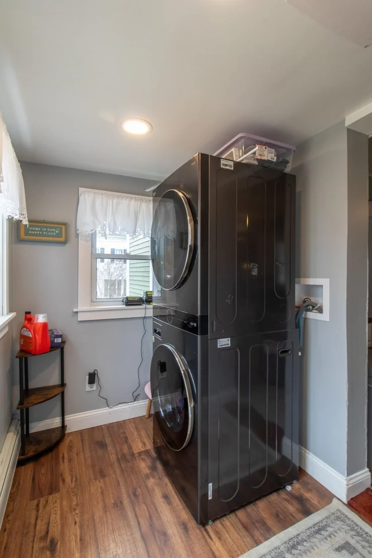 Photo of 44 Taylor