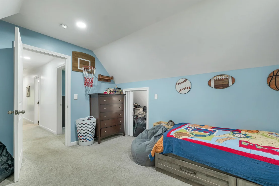 Photo of 73 Stevens Hill