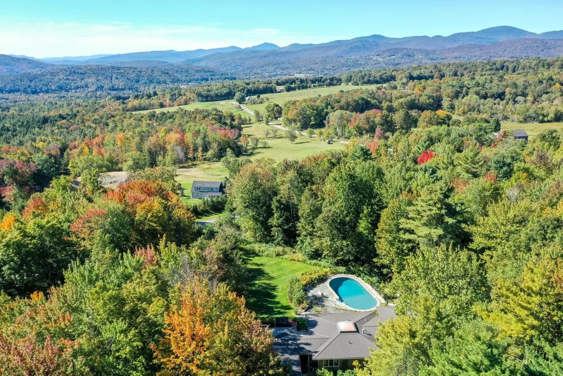 Photo of 835 Alpine View