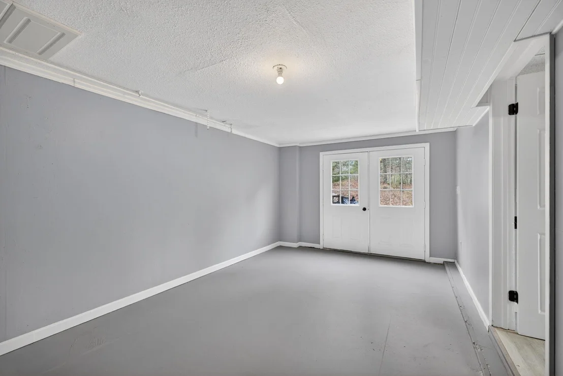 Photo of 12 N Mason