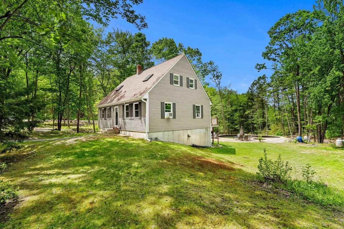 Photo of 9 Pondview