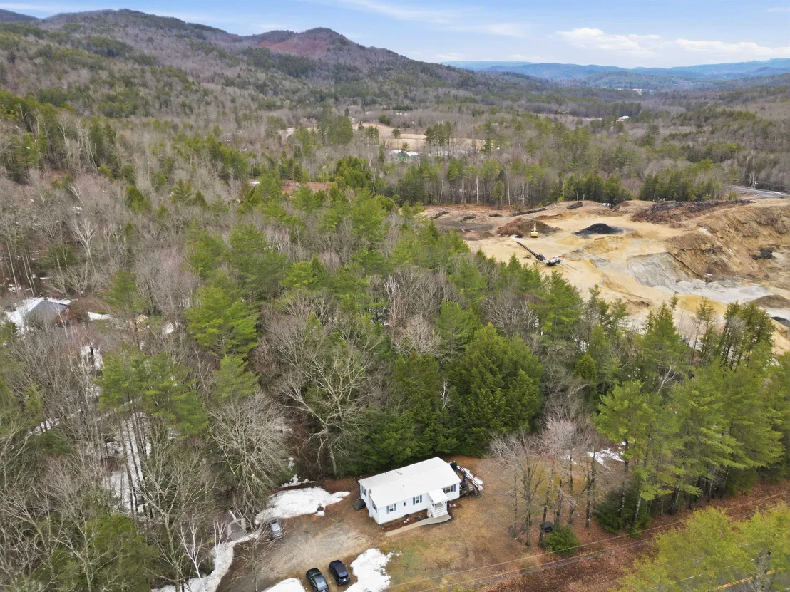 Photo of 144 Halls Brook