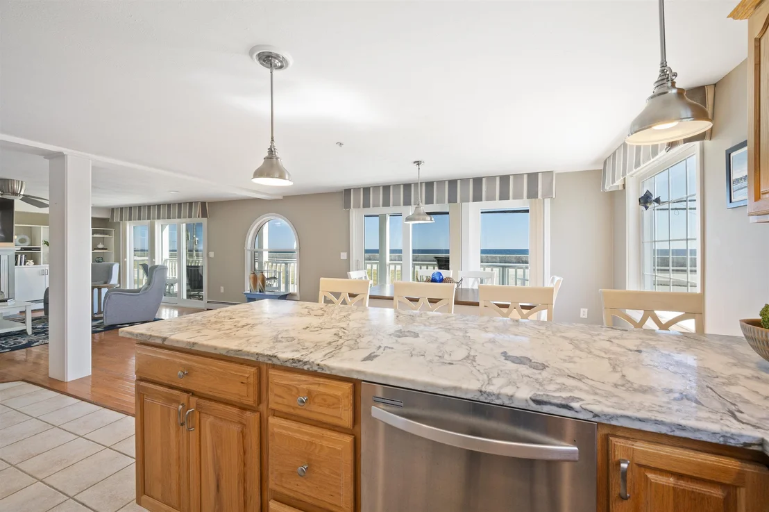 Photo of Unit 1 at 605 Ocean