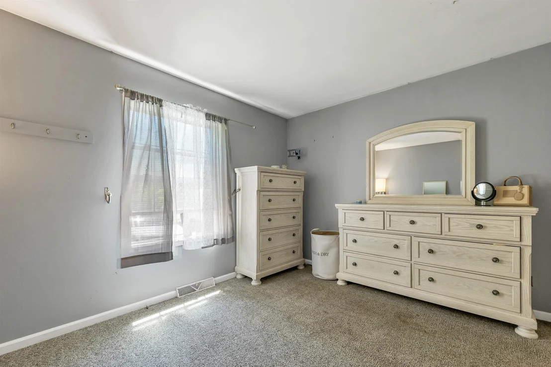 Photo of 7 Overlook