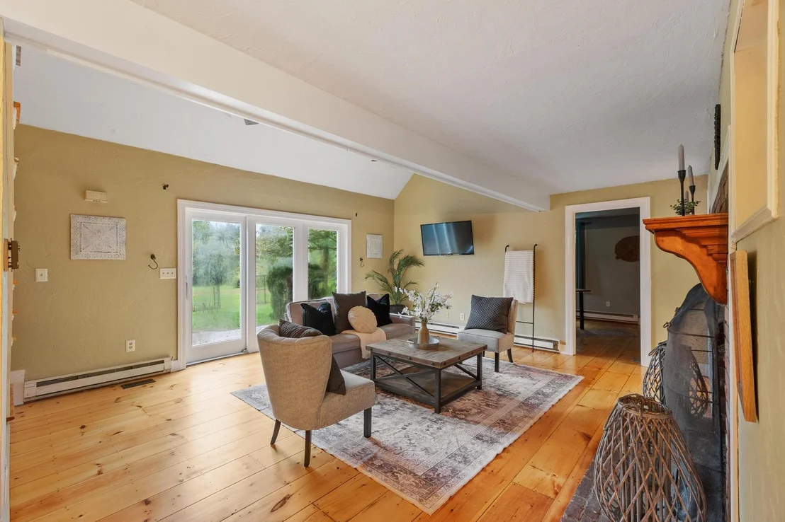 Photo of 1488 Hatfield