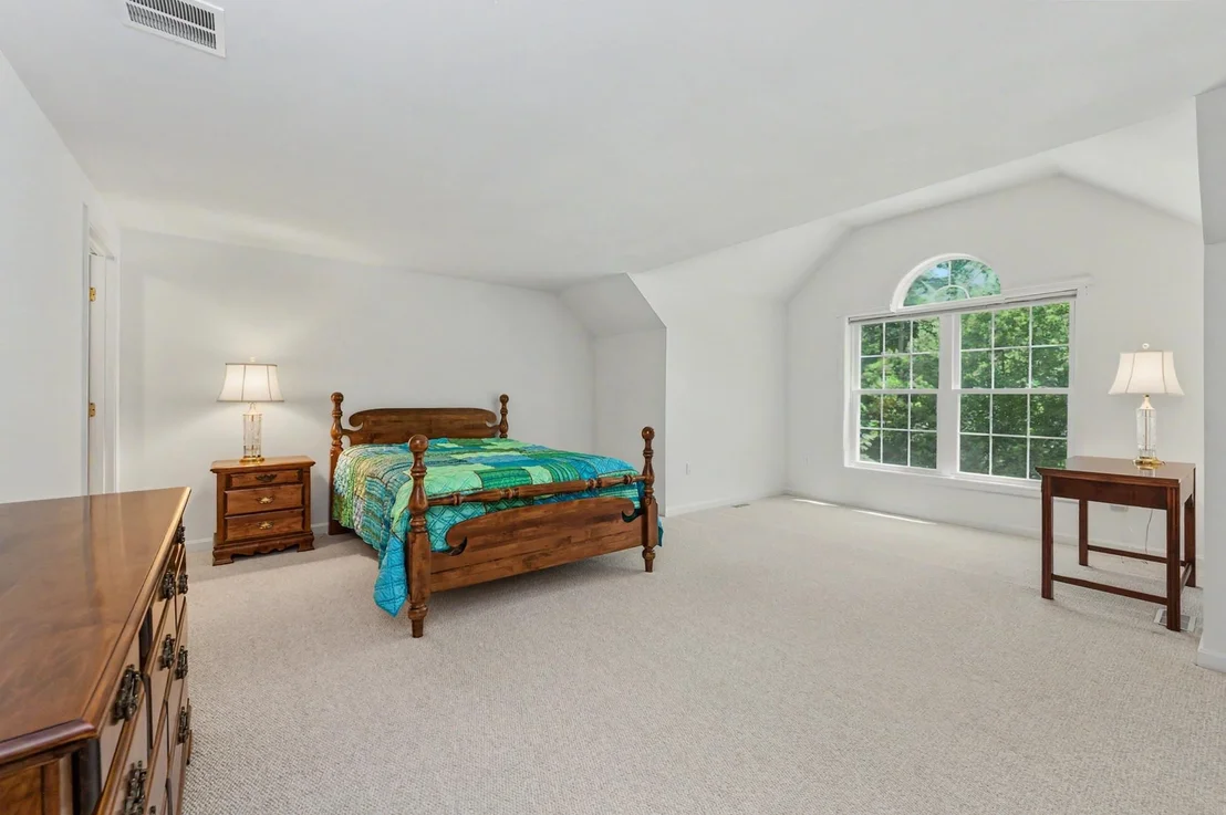 Photo of 143 Hampton