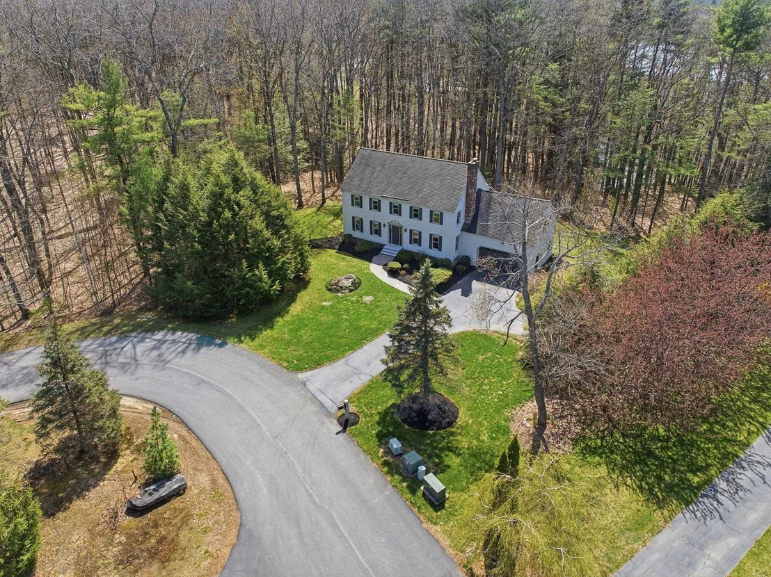 Photo of 25 Buttonwood
