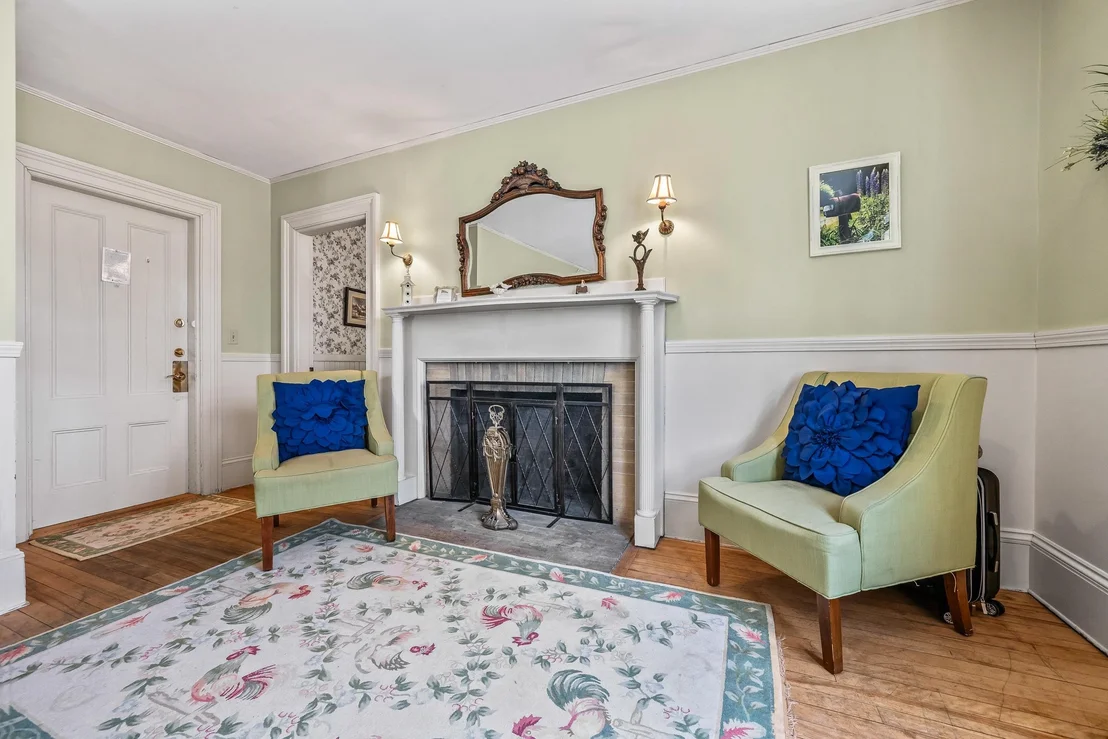 Photo of 12 Thorn Hill