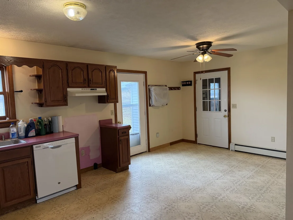 Photo of 2459 Highgate