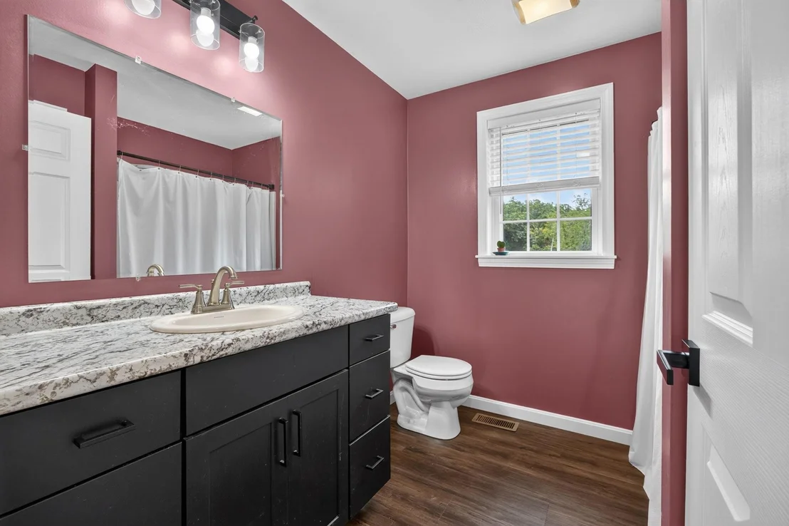 Photo of 992 Beauty Hill