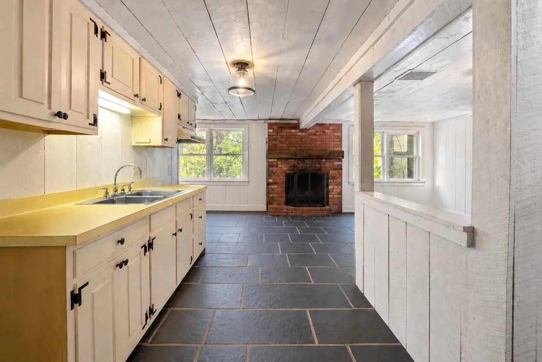 Photo of 3936 North