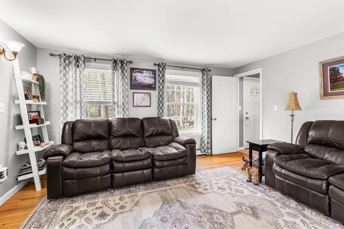 Photo of 75 Mcdaniel Shore