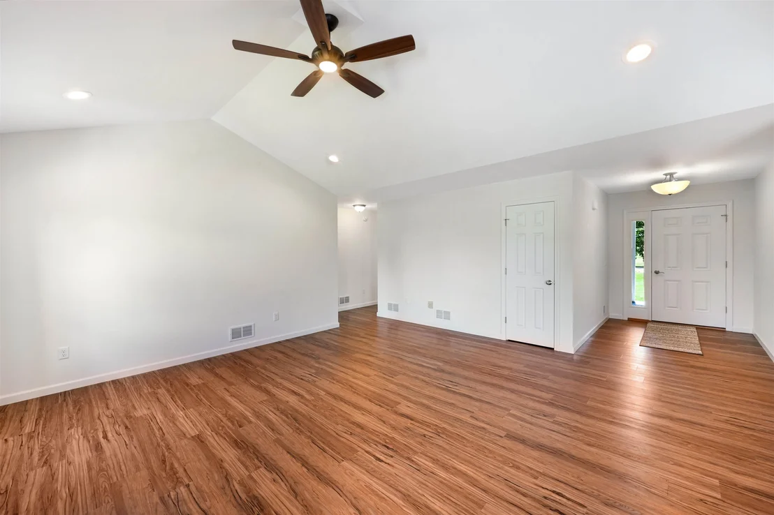 Photo of 7 Riparian