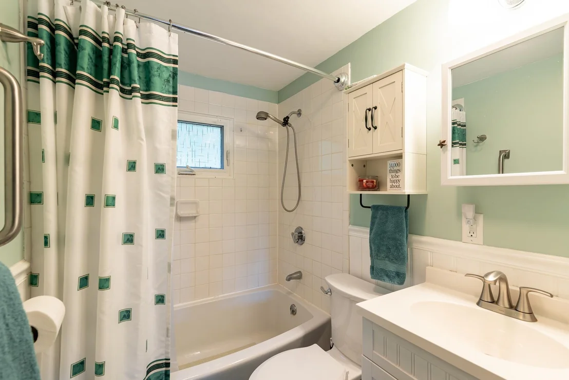 Photo of 28 Auclair