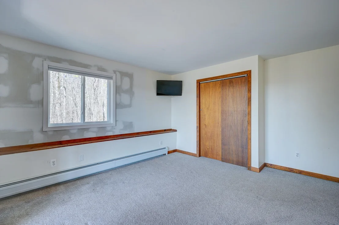 Photo of 27 Upper Lake View
