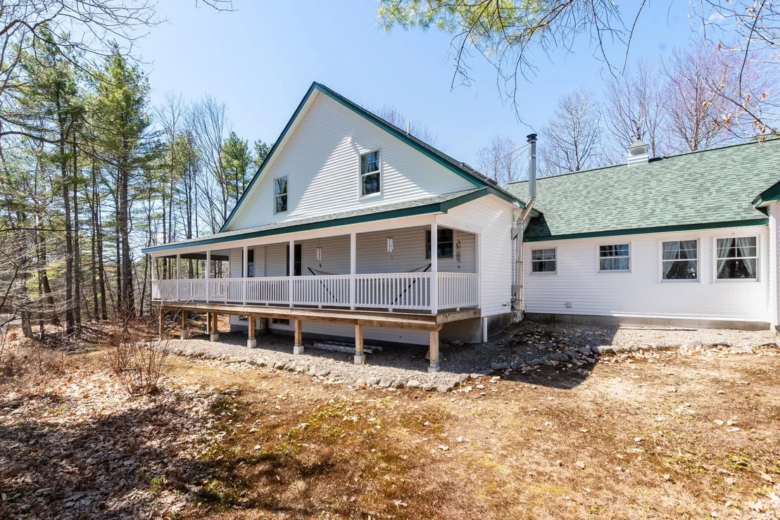 Photo of 8 Oak Knoll