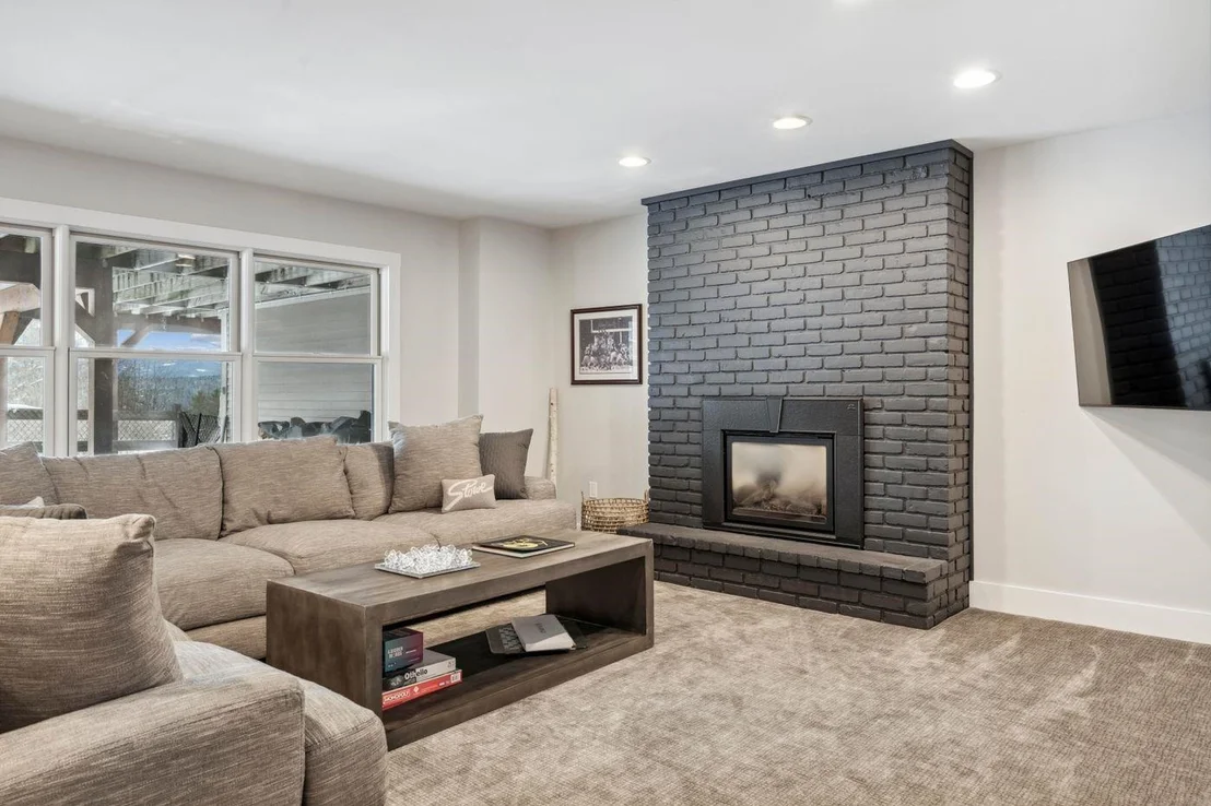 Photo of 108 North Hill
