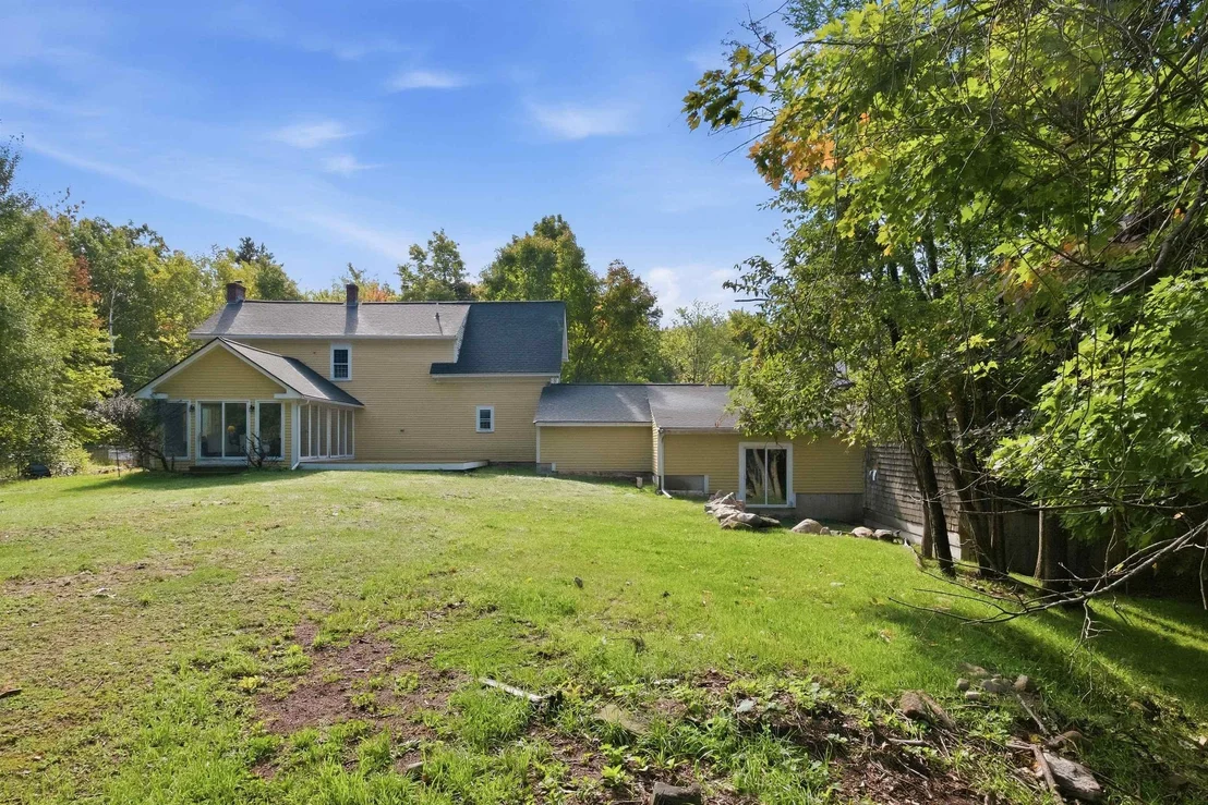 Photo of 38 Dunbarton Center