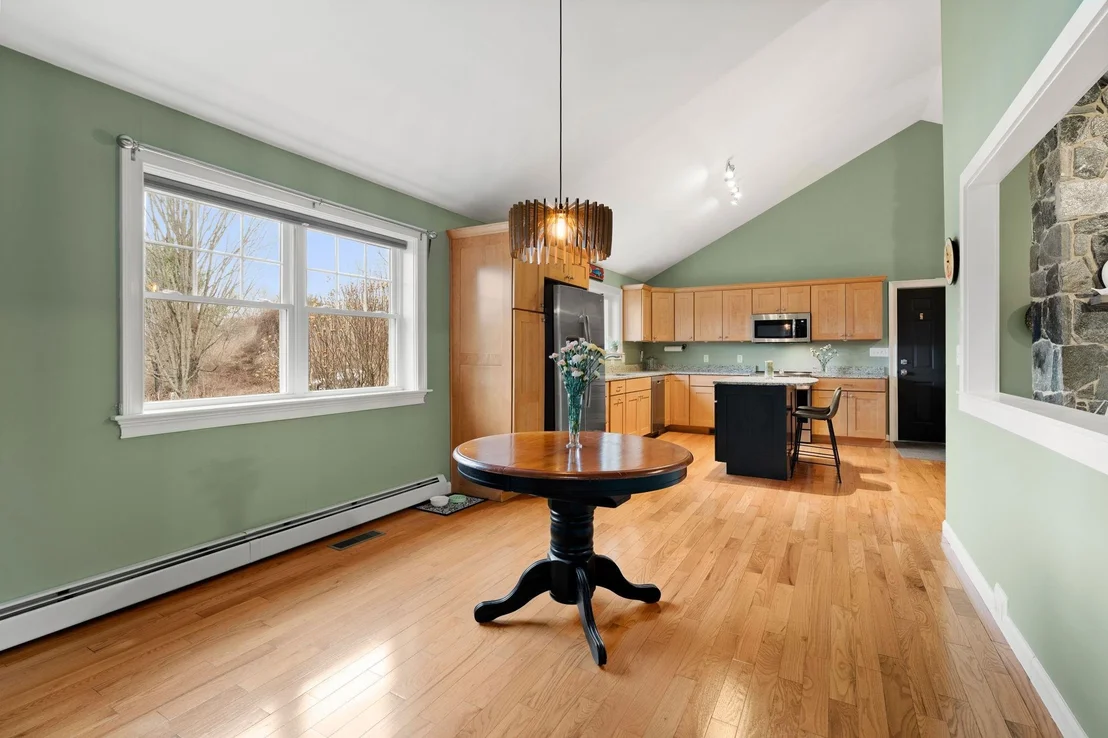 Photo of 2 Riverwoods