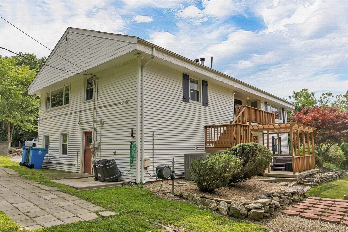 Photo of 78 Warner Hill