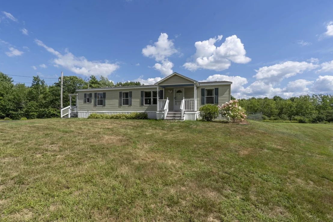 Photo of 955 Calef
