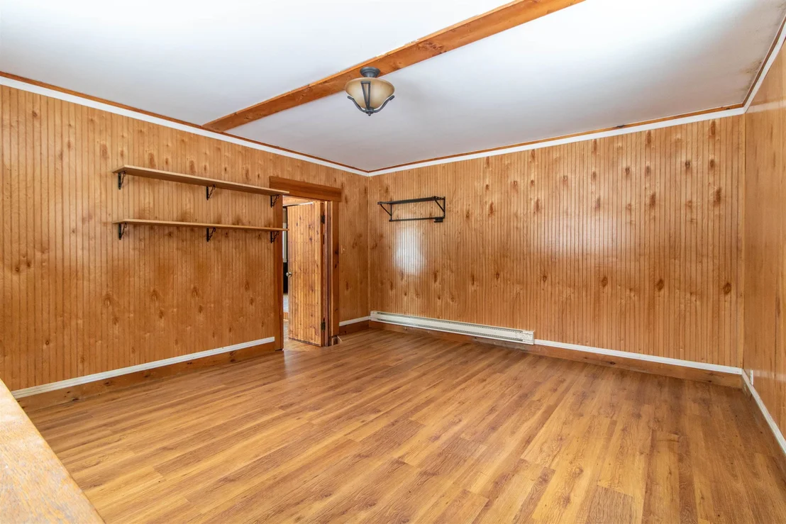 Photo of 266 Collins Mill