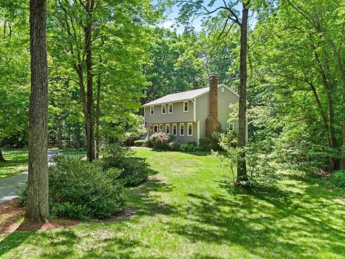 Photo of 35 Sawyer