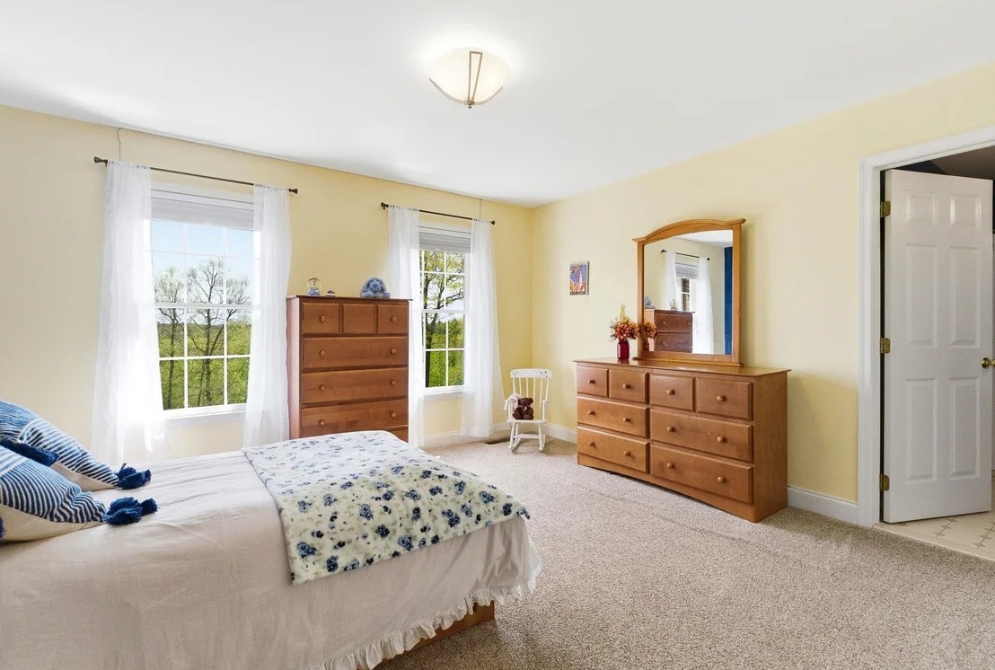 Photo of 25 Ellison