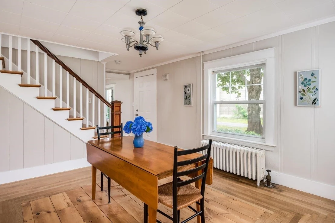 Photo of 354 Dover Point