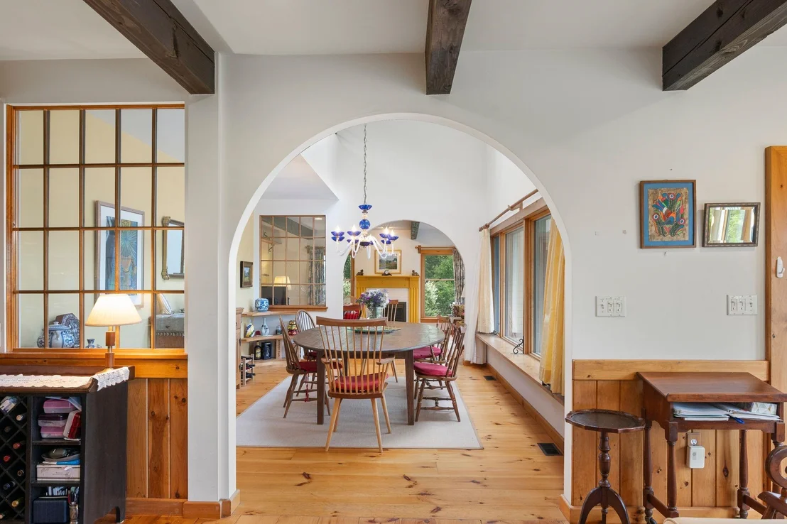 Photo of 104 Juniper Ridge