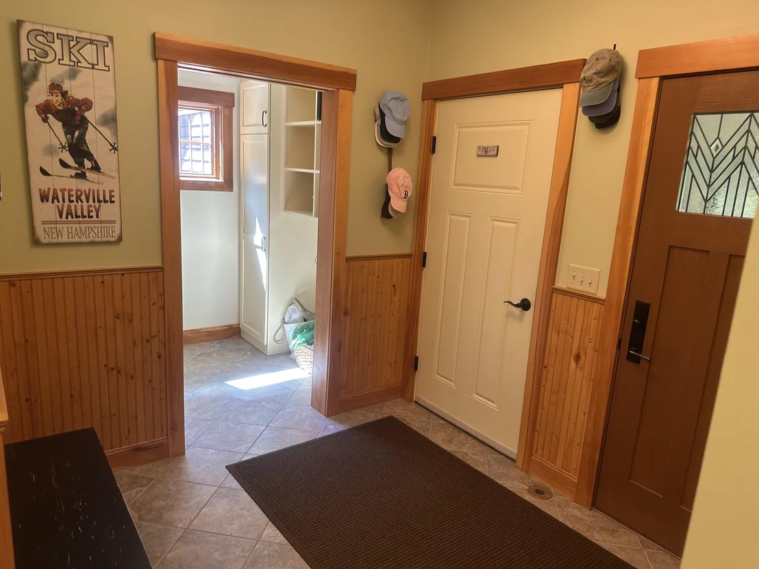Photo of 42 Cascade Ridge