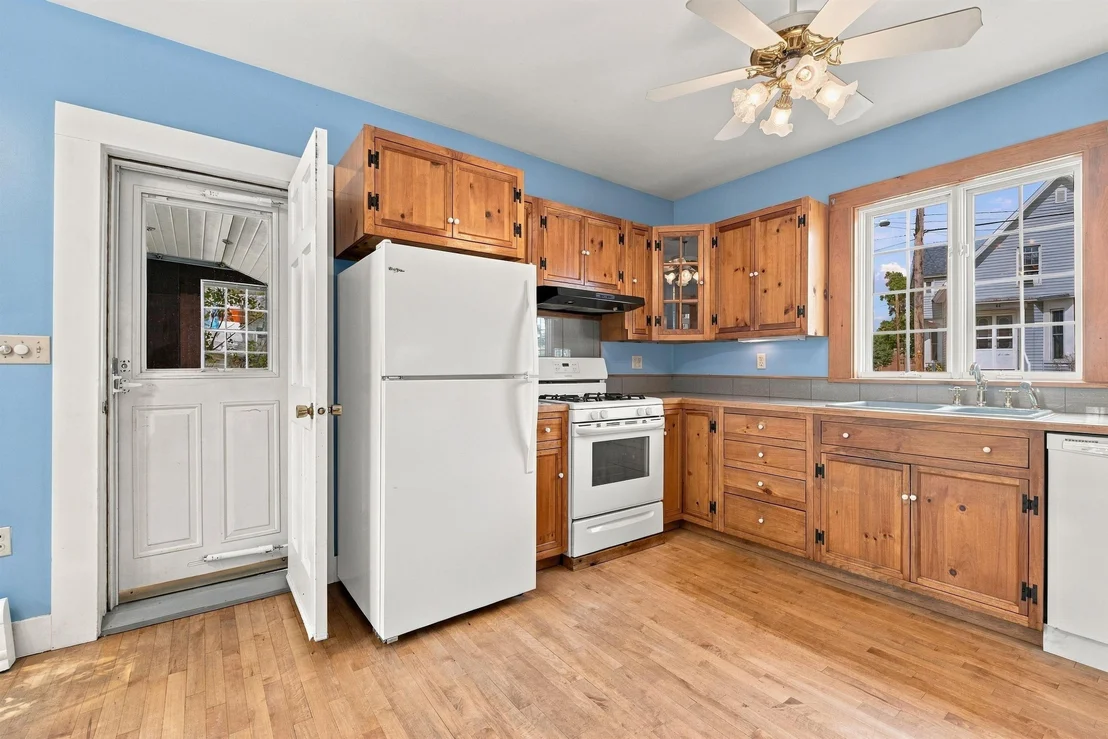 Photo of 45 Rumford