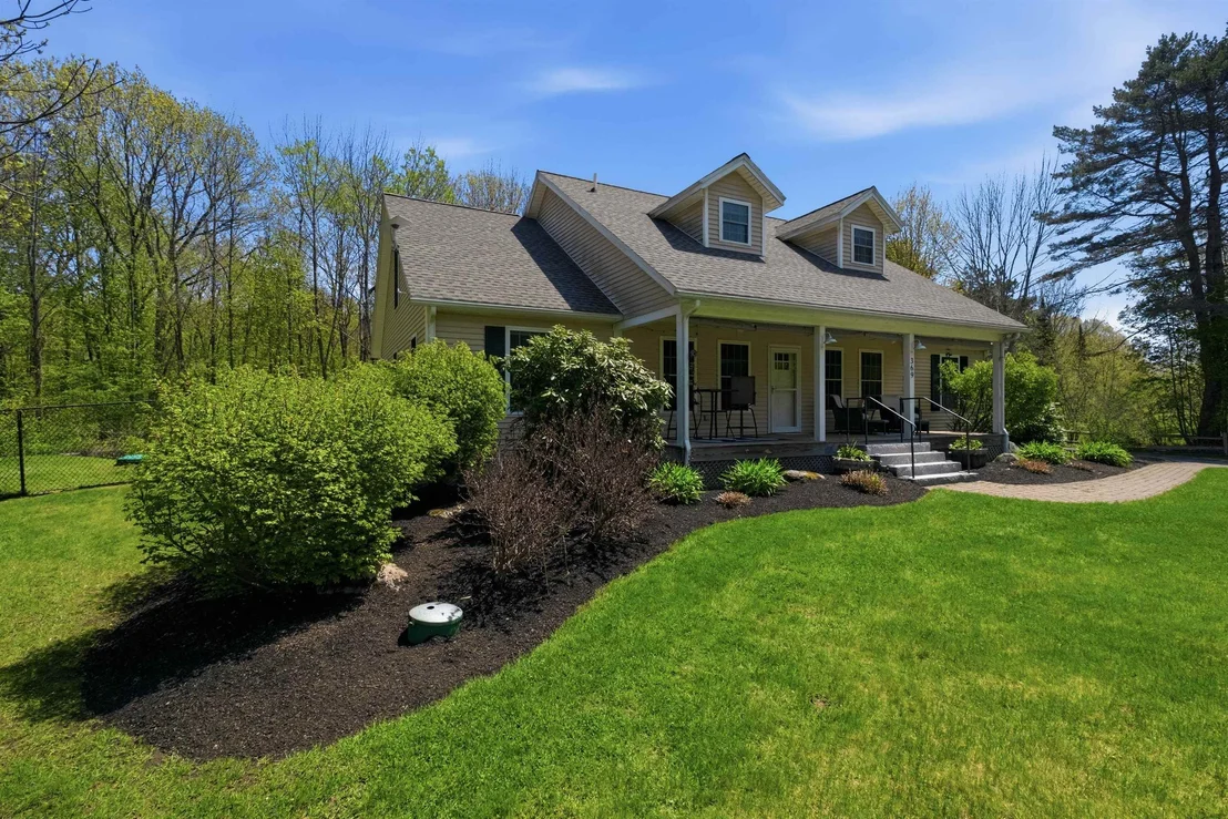 Photo of 369 Morrill