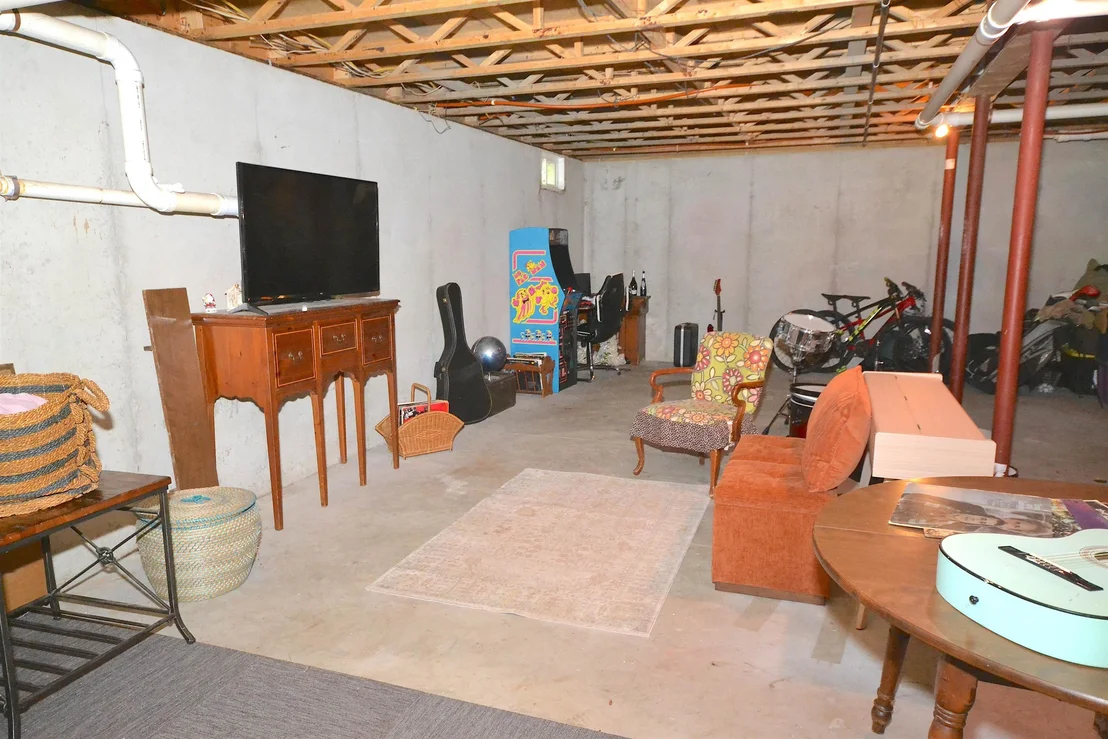 Photo of 115 Weona