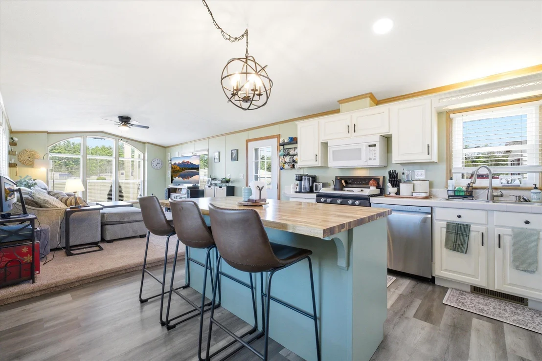 Photo of 23 Spruce